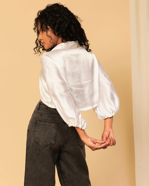 Chic Cropped Satin Shirt – Silky Smooth & Perfect for Day-to-Night Styling